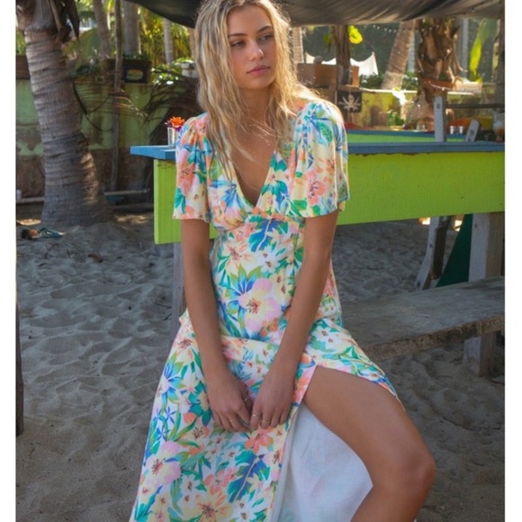 Billabong Jet Set Floral Midi Dress - Picture 2 of 4